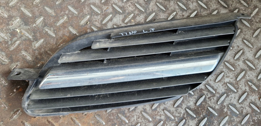 фото №1, Решітка радіатора ліва nissan almera tino