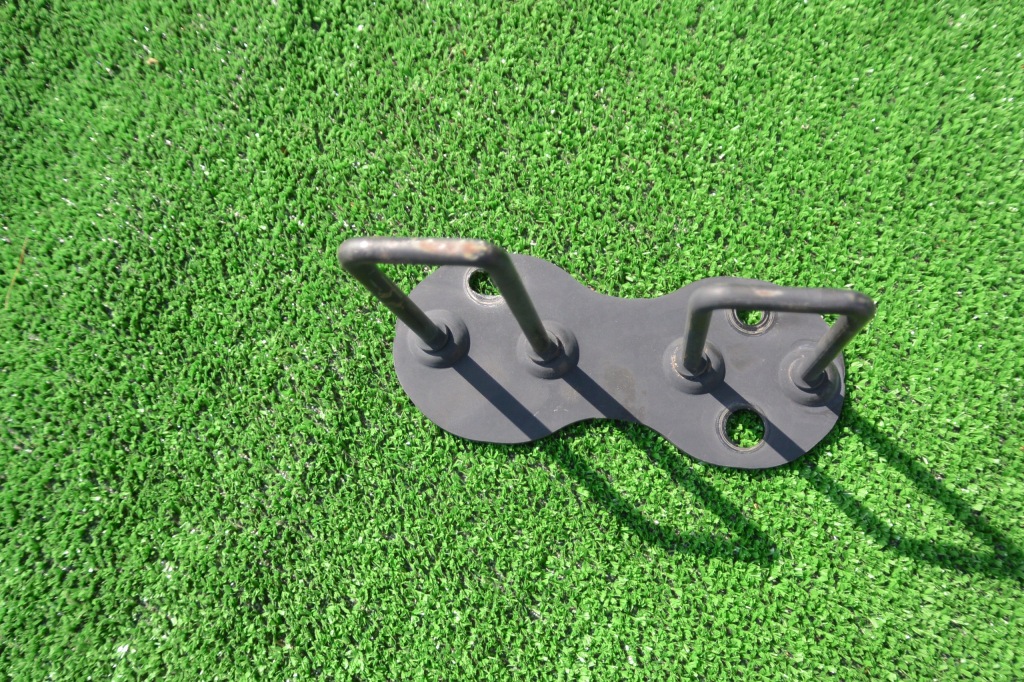 Крепление засов капот tesla model s p85 Оригинал