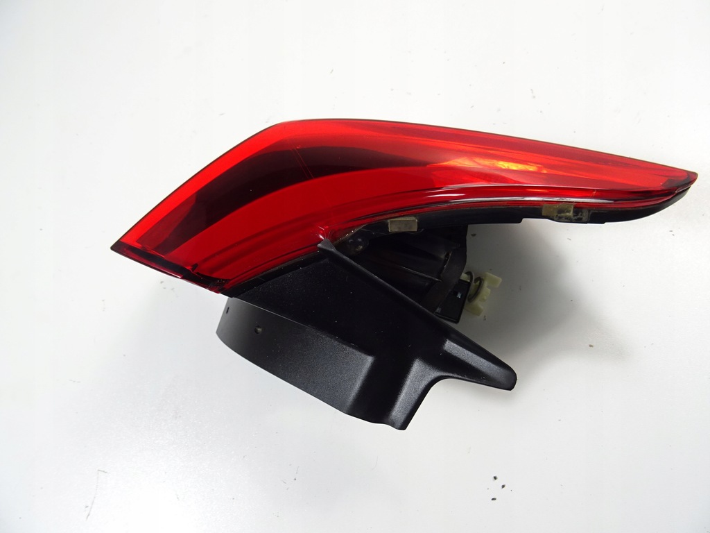 фото №2, Volkswagen оригинальный номер 2ga945095 лампа задняя комбинированная