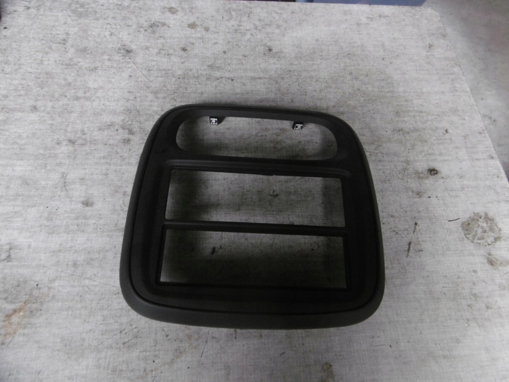 фото №1, Renault traffic c opel vivaro b рамка радіо 93452449 opel оригінальний номер