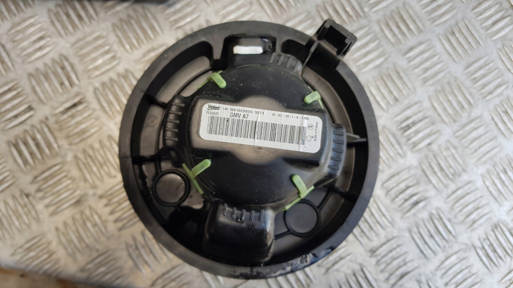 фото №11, Peugeot 207 1.6 повітродувка вентилятор peugeot 207 nn102992g