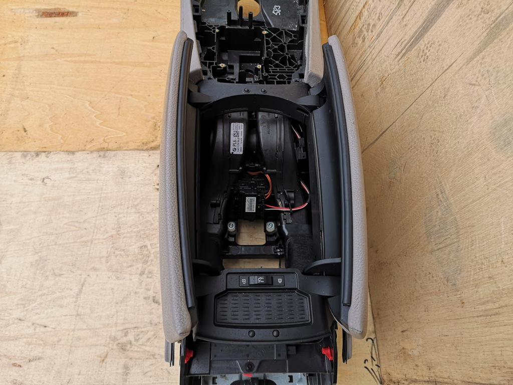 фото №4, Тунель підлокітник повітродувка bmw f01 europa