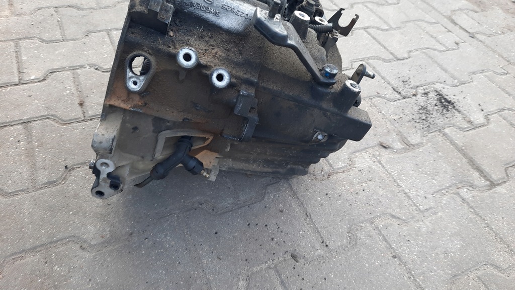 фото №9, Коробка передач передач 1023625 mitsubishi space star 1.9d