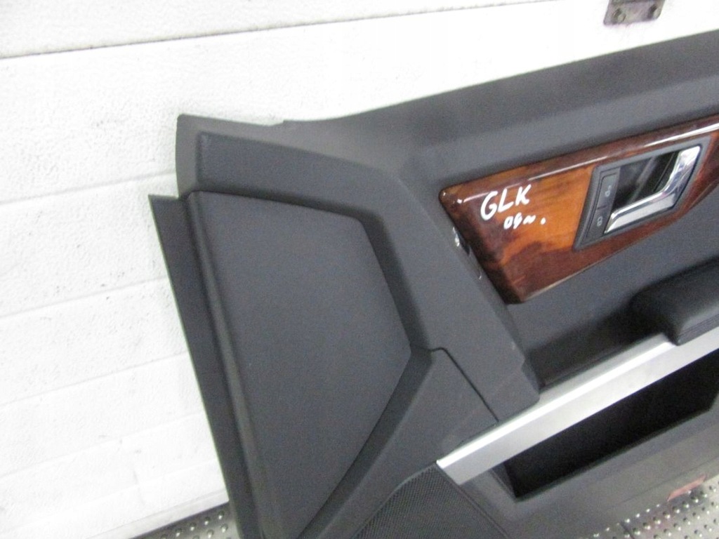 фото №12, Mercedes glk x204 2010 обшивка двері правий перед