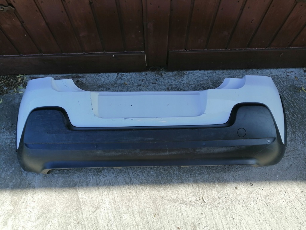 фото №1, Бампер задняя задний pdc x 4 citroen c3 iii