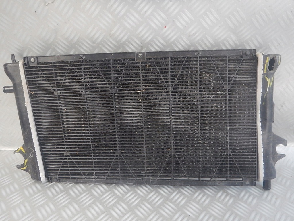 фото №1, Mitsubishi outlander iii phev lift радіатор wody