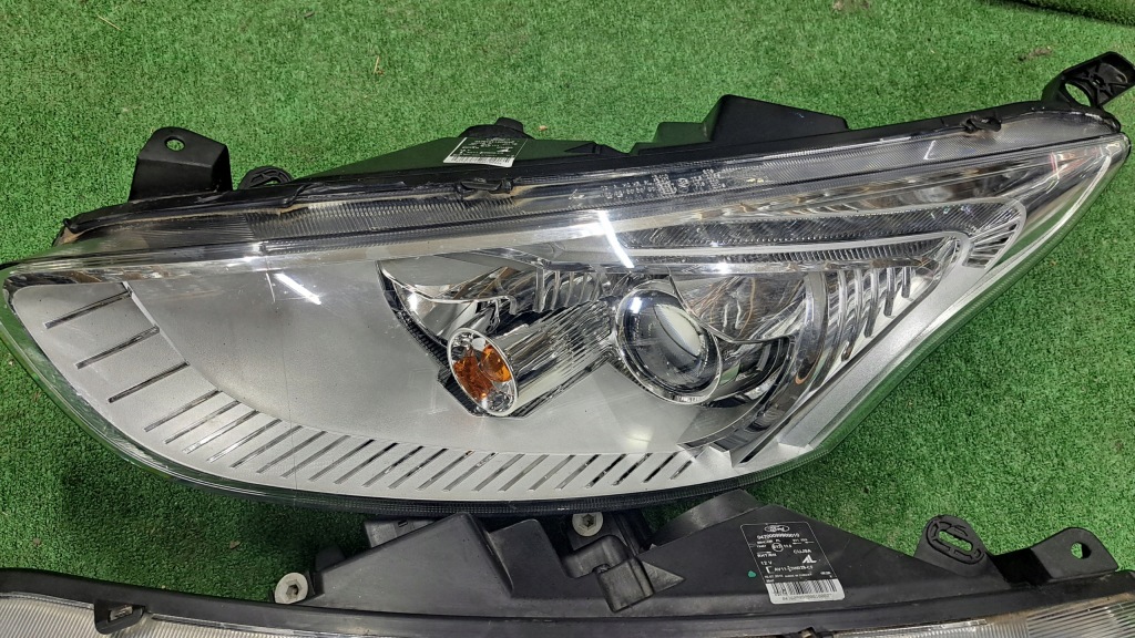 Ford b-max лінза+ led ліхтарі  передні Доставка