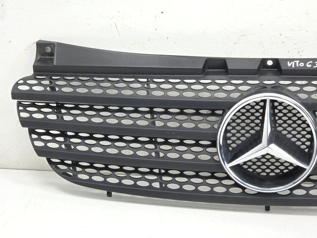 Vito w639 03- cdi решітка  решітка радіатора радіатора a6398800185 4c в Україні