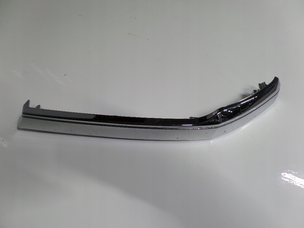 фото №1, Toyota hilux viii молдинг хром решітка лівий середина