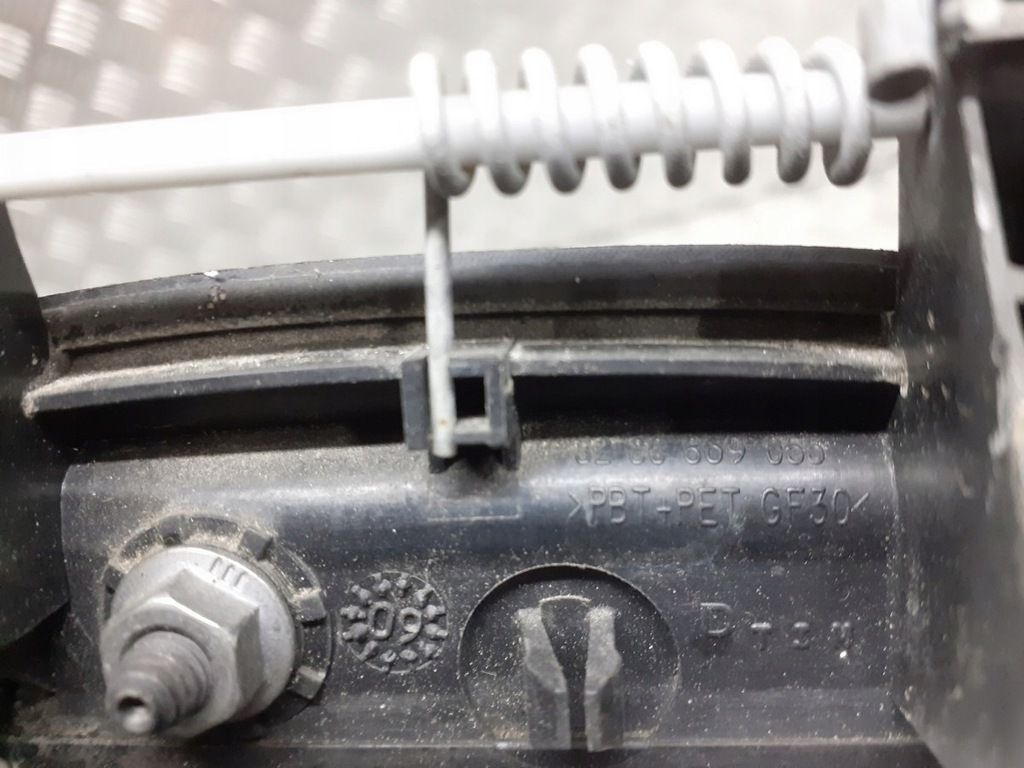 фото №2, Ручка левая передняя наружная dacia logan i