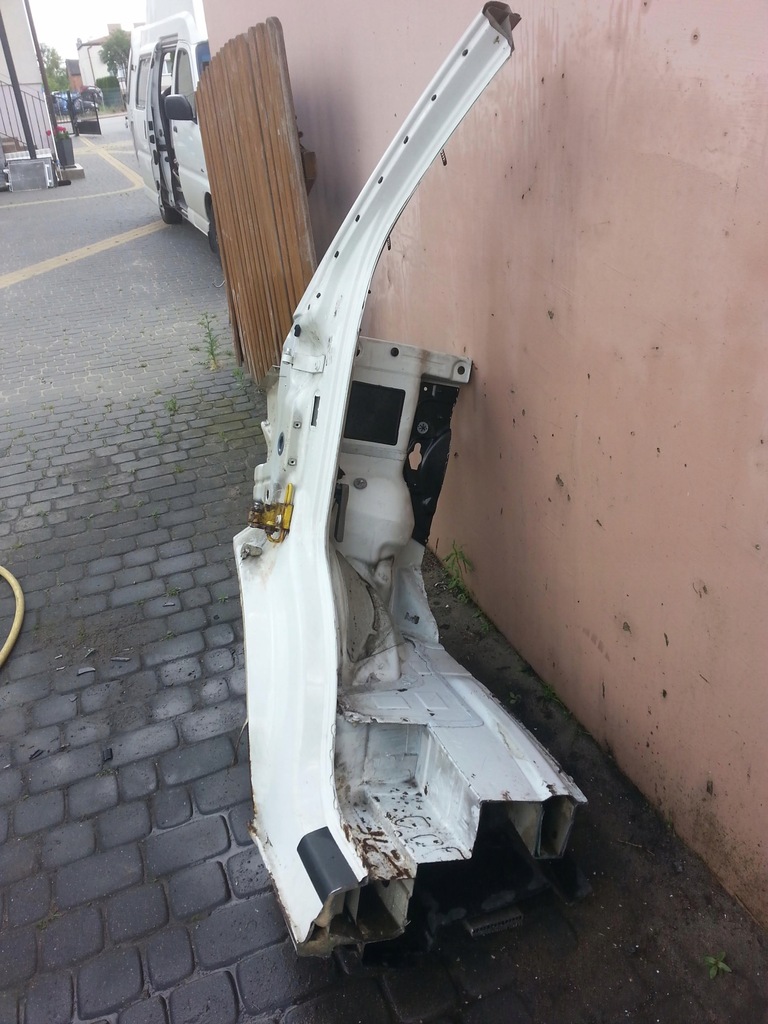 фото №7, Блок двигателя левый правый перед порог vw t5 transporter 03-