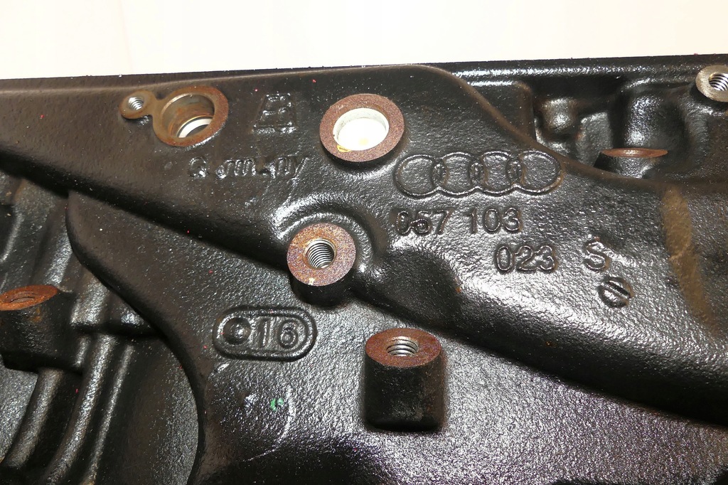 фото №12, Audi q7 sq7 q8 sq7 a8 d5 4.0 tdi v8 60tdi cza блок двигателя