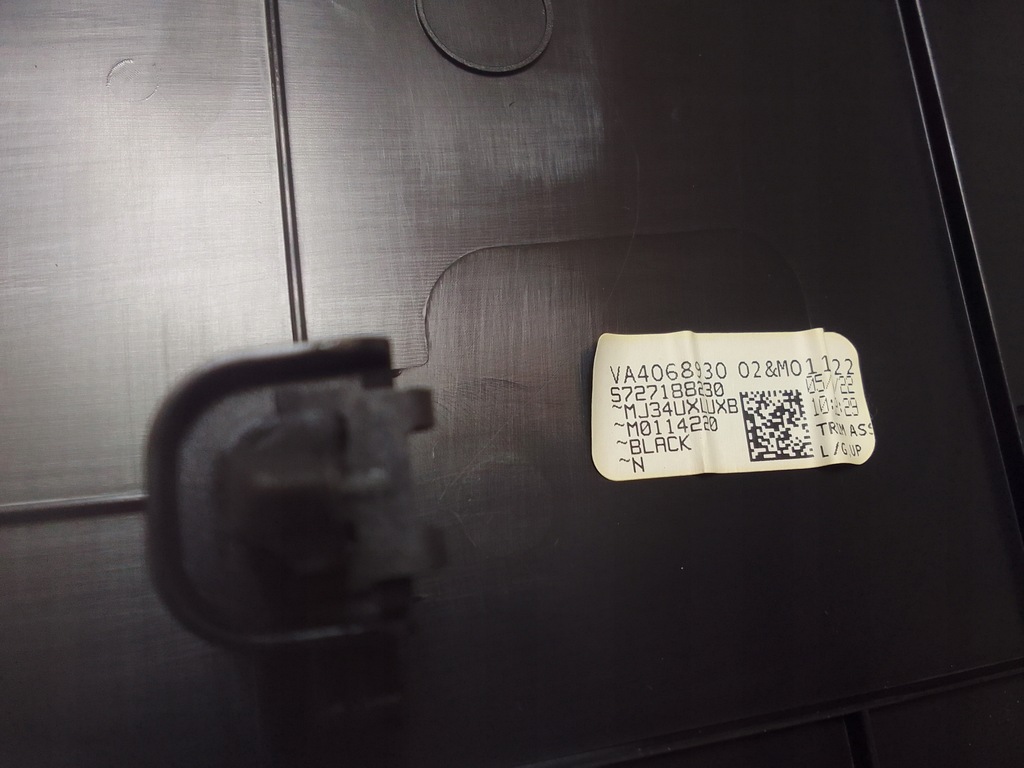 фото №9, Mazda cx50 23- верхній захист кришки багажника va40-68930 usa