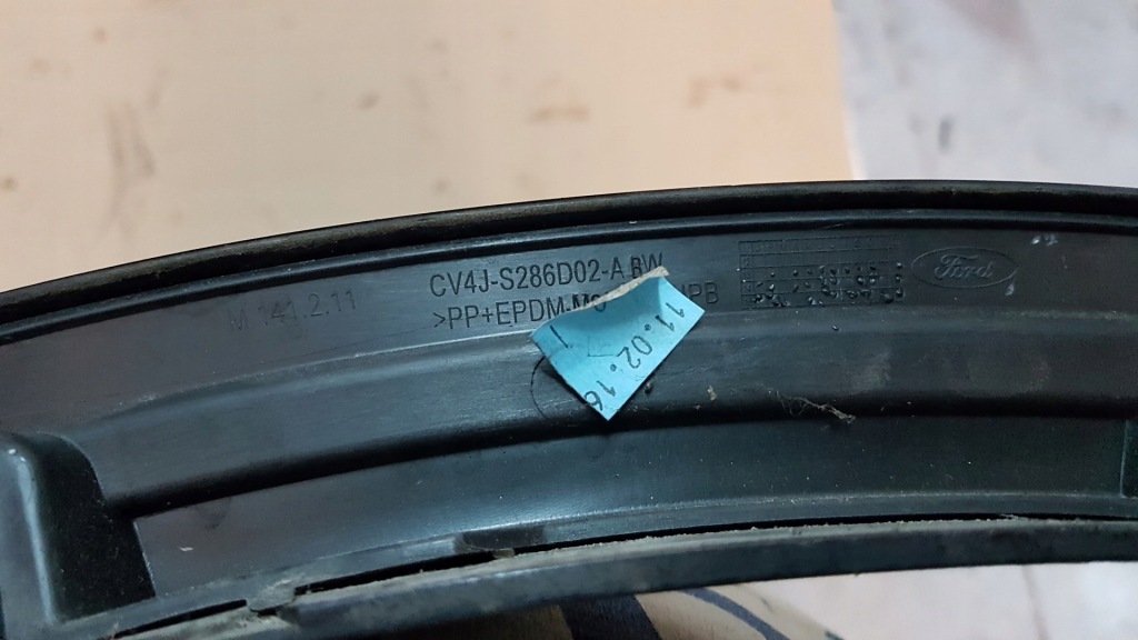 фото №3, Молдинг крыла правая задняя ford kuga mk2 ii