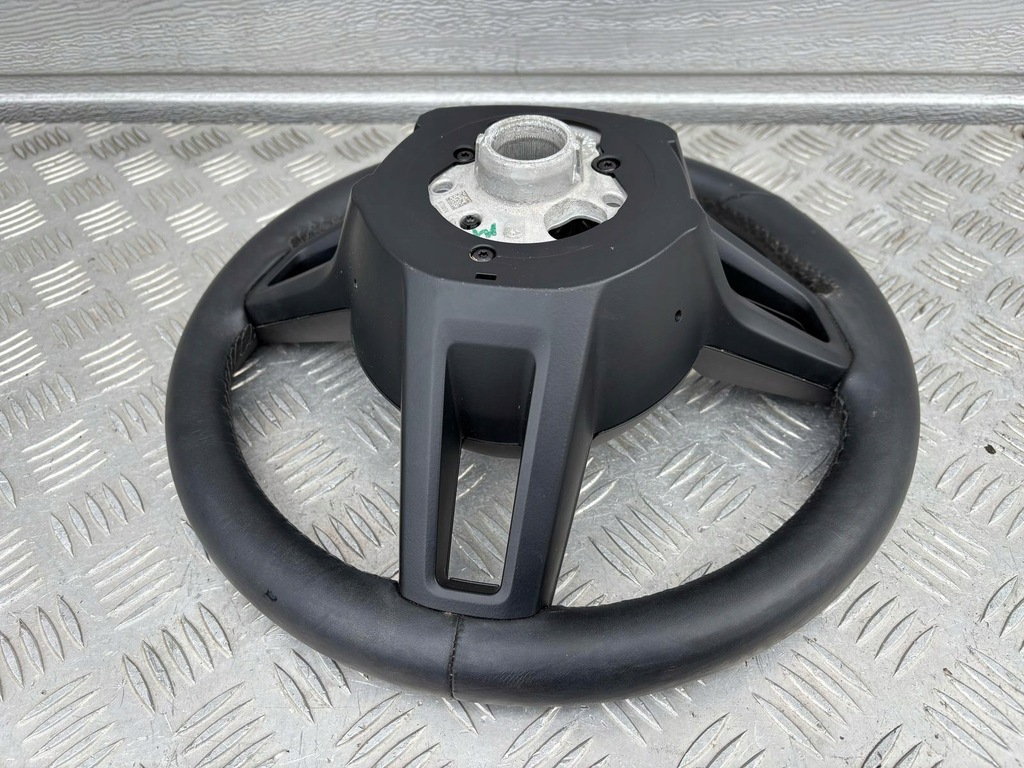 фото №9, Porsche taycan 4s воздуховод мультифункция 9j1419091ab