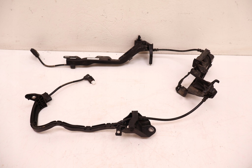 фото №1, Mercedes-benz cle a236 300 4matic джгут instalacjka шланг abs