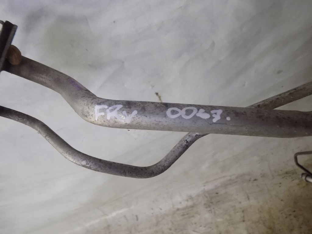 фото №6, Honda fr-v 04-09 1.7 шланг кондиционера