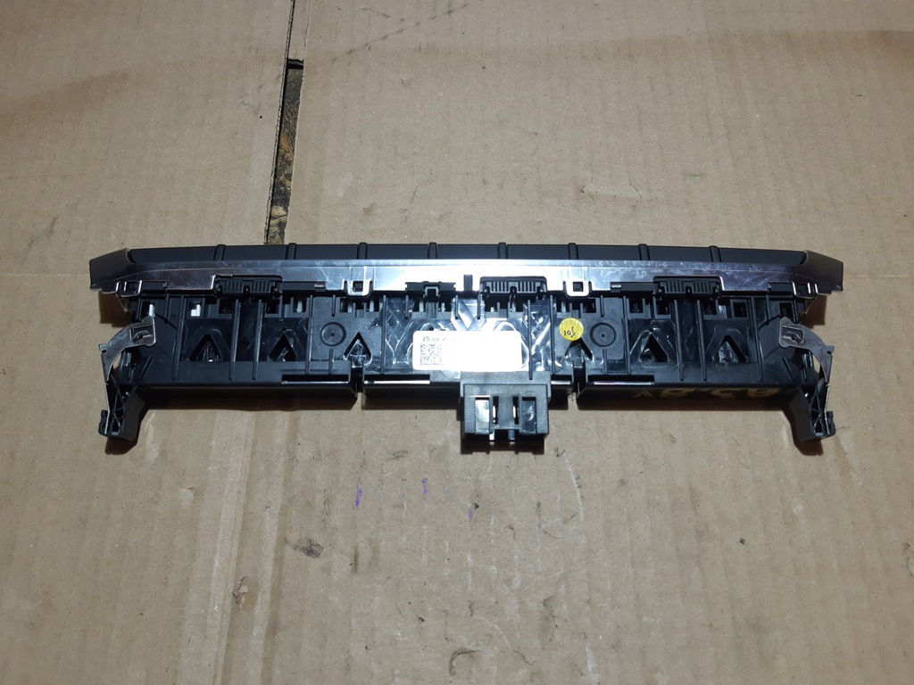 фото №10, Audi a3 8v панель керування кнопки 8v0925301ba