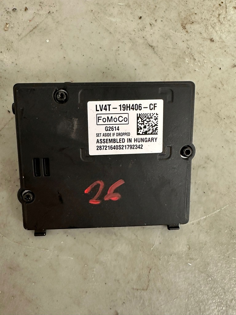 фото №1, Ford kuga mk3 lv4t-19h406-cf камера асистент поперечина