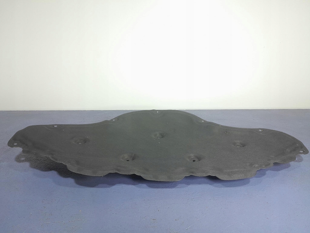 фото №1, Bmw 1 f40 шумоизоляция капот 7444978