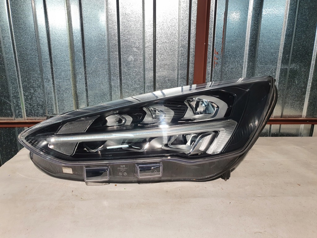 Купити Фара ліва передня перед ford focus mk4 full led