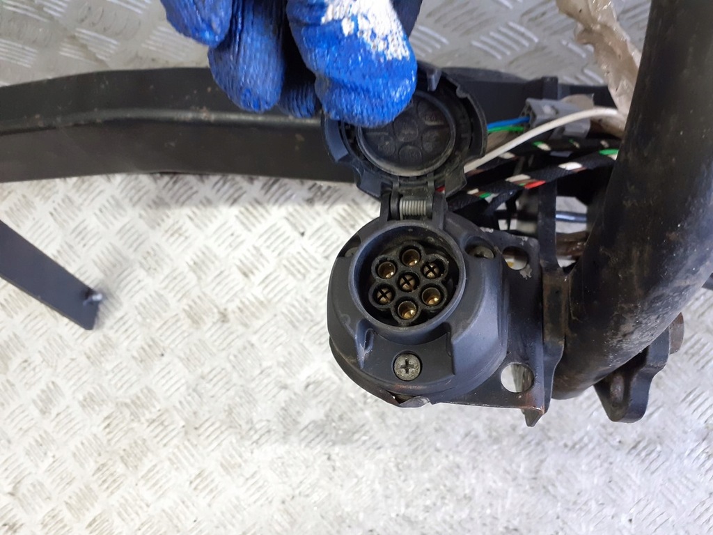 фото №3, Hak буксировочный mazda 5