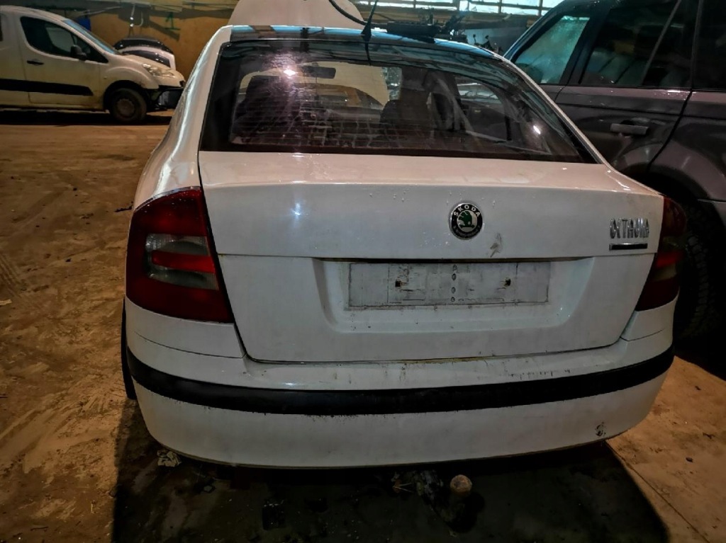 Купити Skoda octavia реле 2004 1.6l 141951253b 20240072
