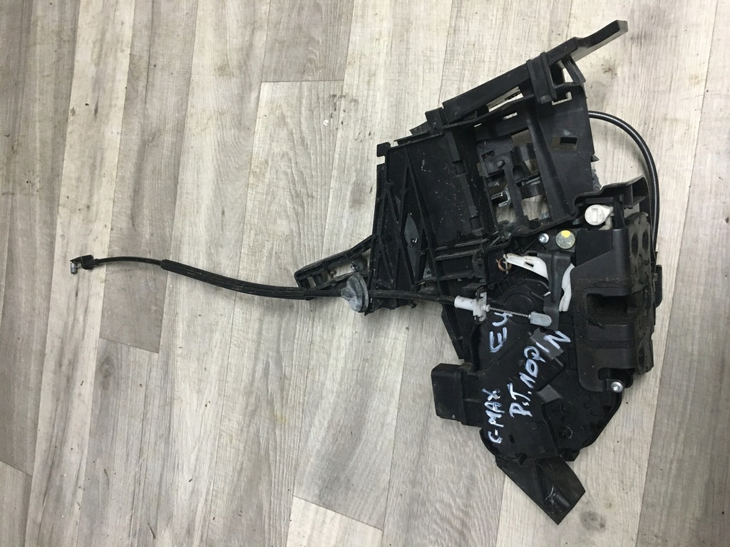 фото №1, Ford c-max замок дверь правый задняя eu 10 pin