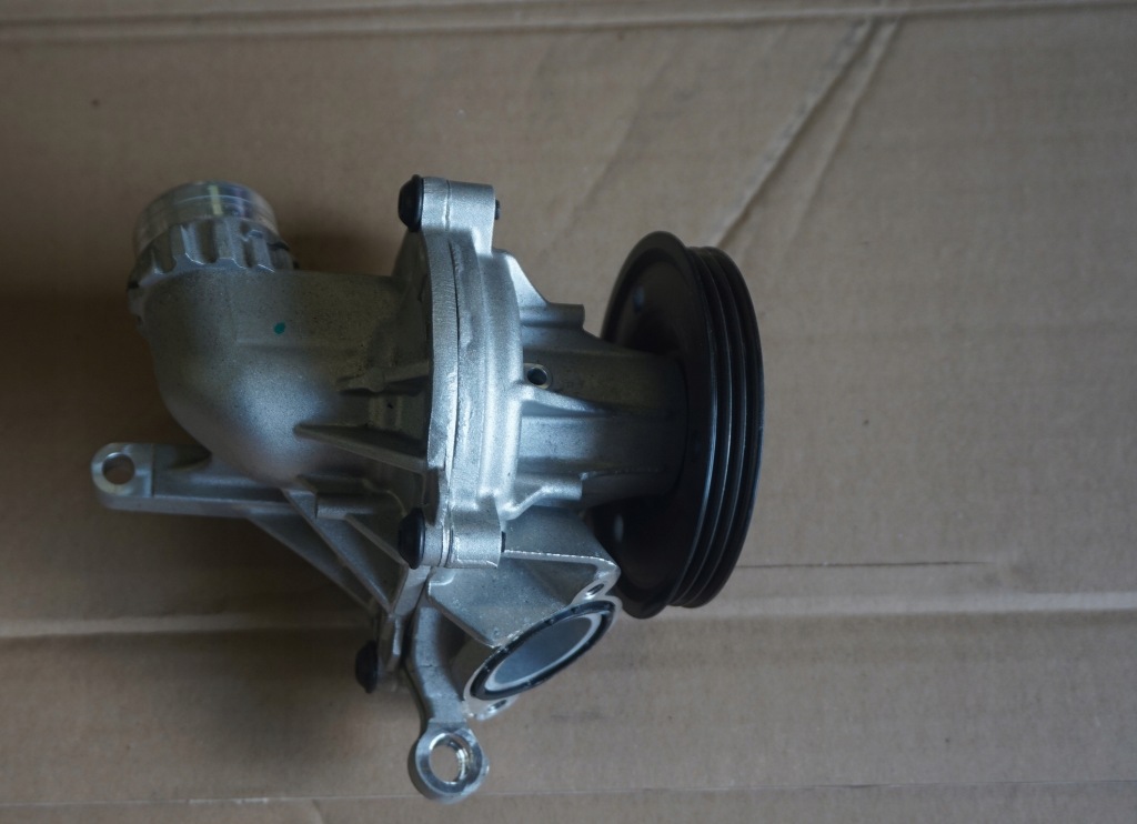 фото №1, Насос wody volvo v60 ii s60 iii b3 b4 21r