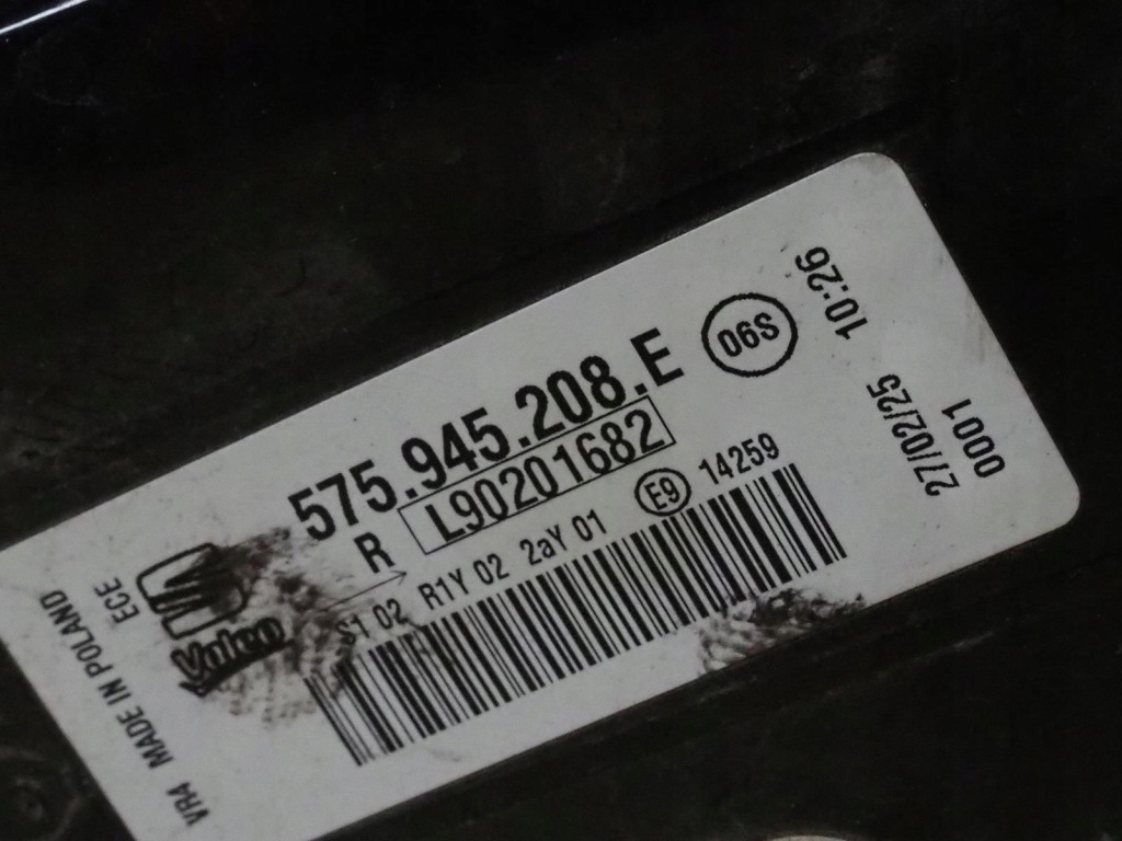 Фара правий задня seat ateca 575 рестайлінг  575945208e led правий задній Доставка