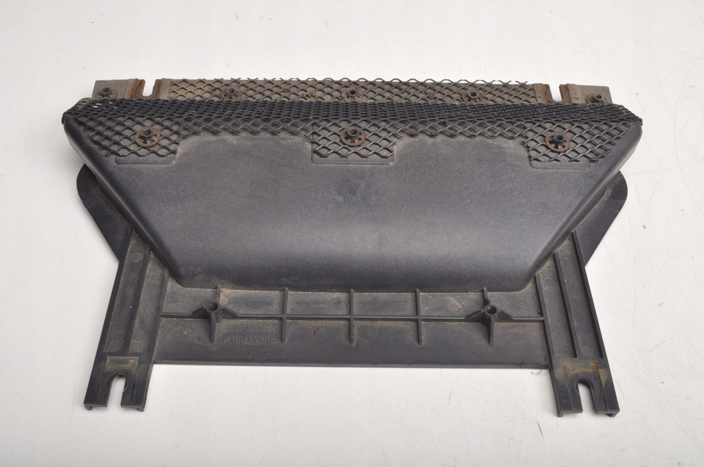 фото №1, California 4.3 решётка капот впуск воздуха