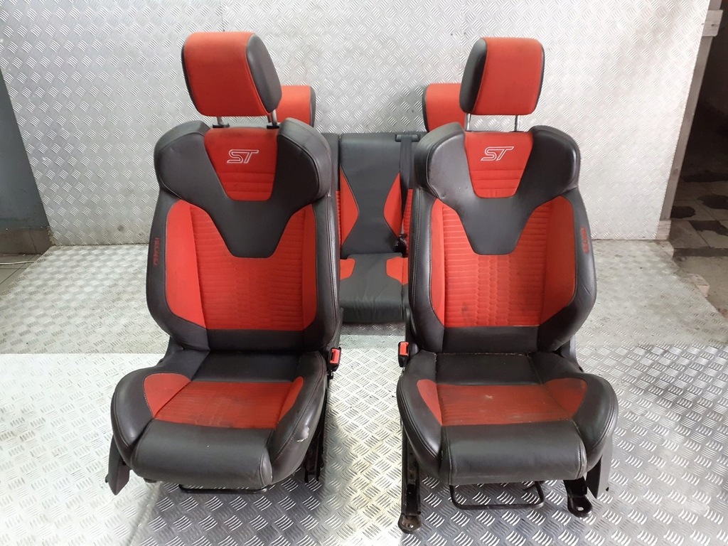 фото №1, Сиденья кожаный комплект ford fiesta mk7