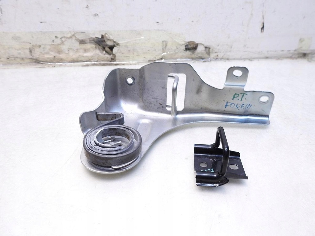 фото №2, Кронштейн isofix правый задняя subaru forester iii