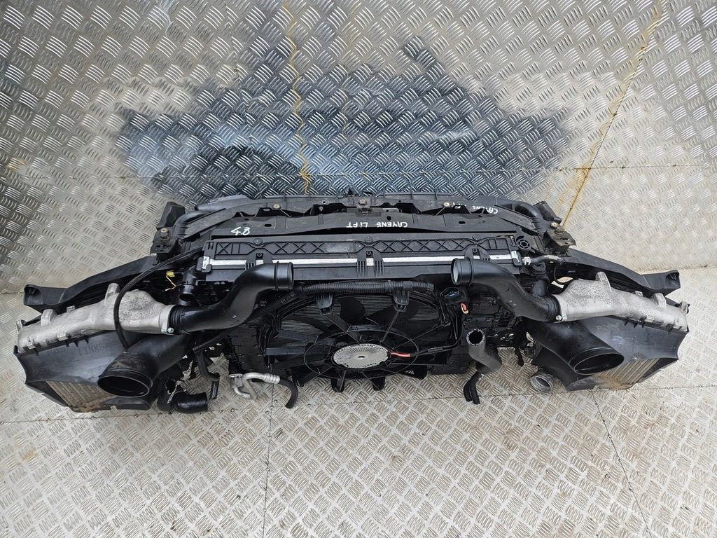 фото №5, Pas передний усилитель porsche cayenne ii lift 7p5 4.8 gts радиатор