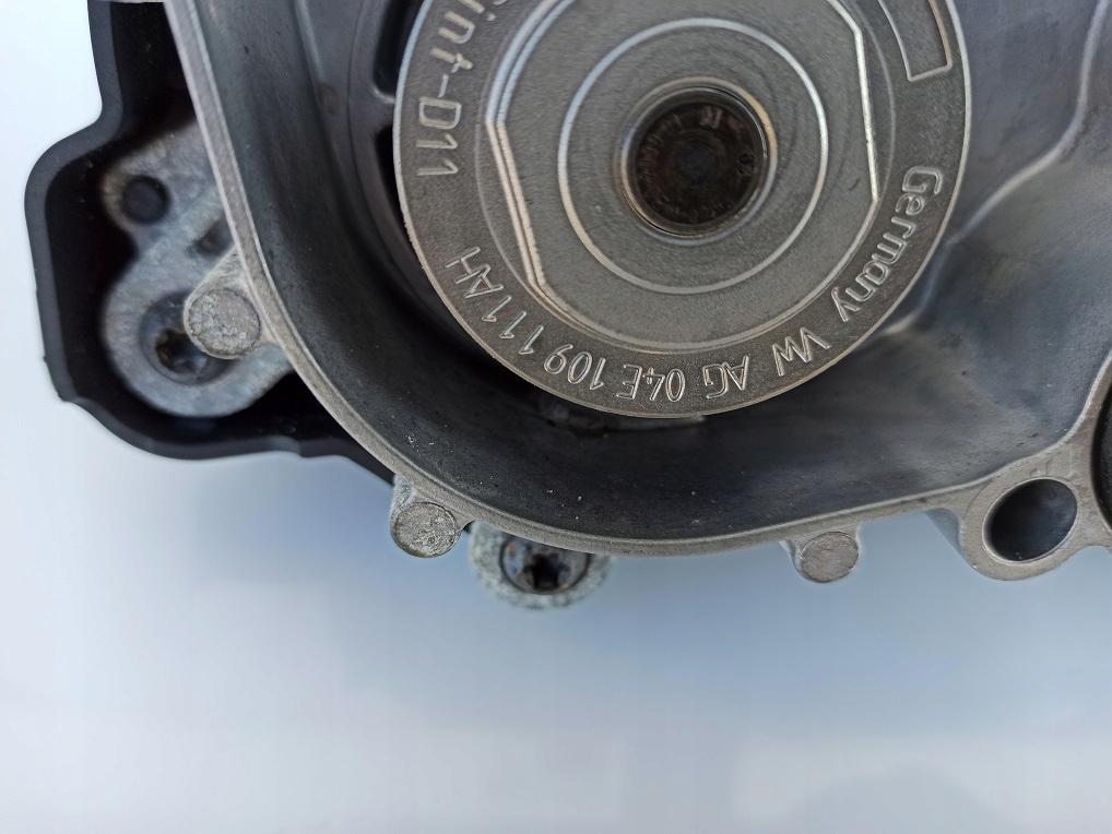 фото №6, Vw golf vii корпус термостата насос wody 1.4tsi vw ag 04e121121k 042l