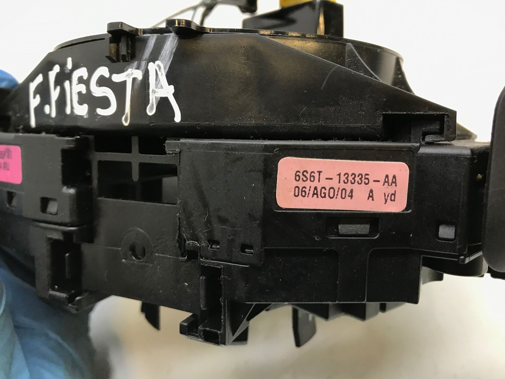 фото №9, Ford fiesta 2007 перемикач комбінований