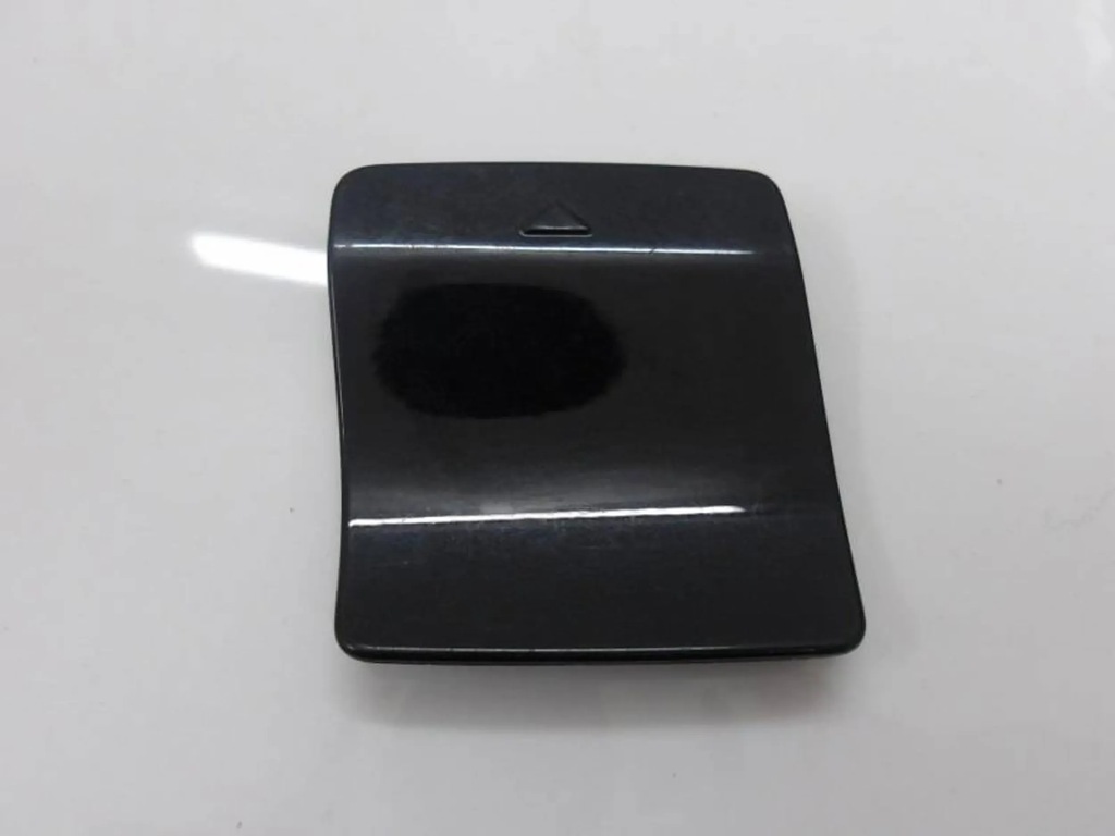 фото №1, Bmw 2 f22 f23 заглушка hak бампер задняя