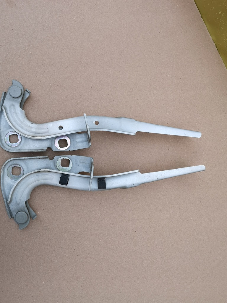 фото №1, Opel astra v k 15- петля петлі капот комплект y40r