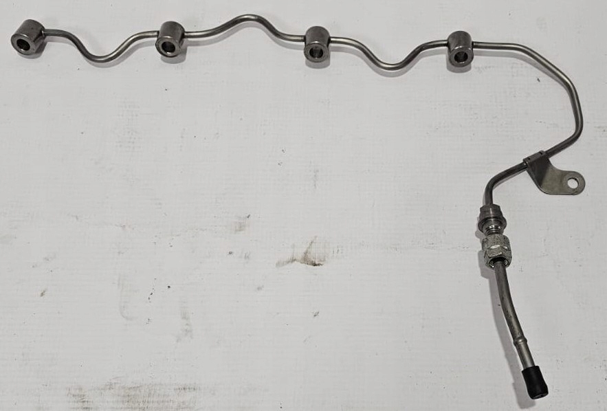 фото №1, Шланг сливной топлива nissan navara 2.5 dci