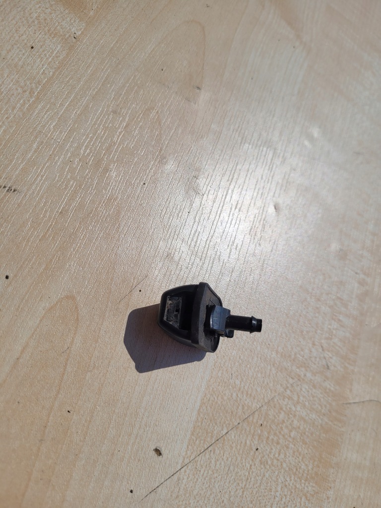 фото №5, Jeep grand cherokee kj насадка распылителя задняя