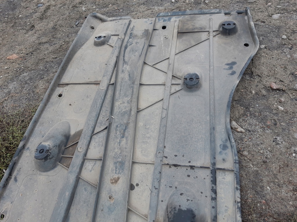 фото №5, Audi a3 8v захист плита підлога підвіска права 5q0825202l