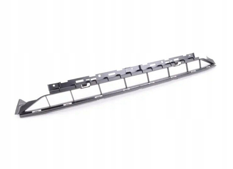 Решётка бампера середина нижний audi a4 b9 8w0807683b Недорого