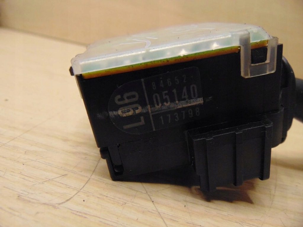 фото №5, Перемикач двірник toyota avensis t25 lift