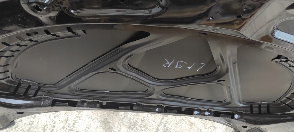 фото №12, Капот крышка двигателя skoda rapid 12- lf9r