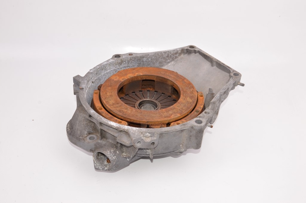 фото №2, Porsche 944 s2 3.0 корпус притиск зчеплення