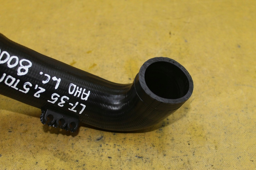 Шланг турбины 2d0145828a lt 35 2.5tdi ahd в Украине