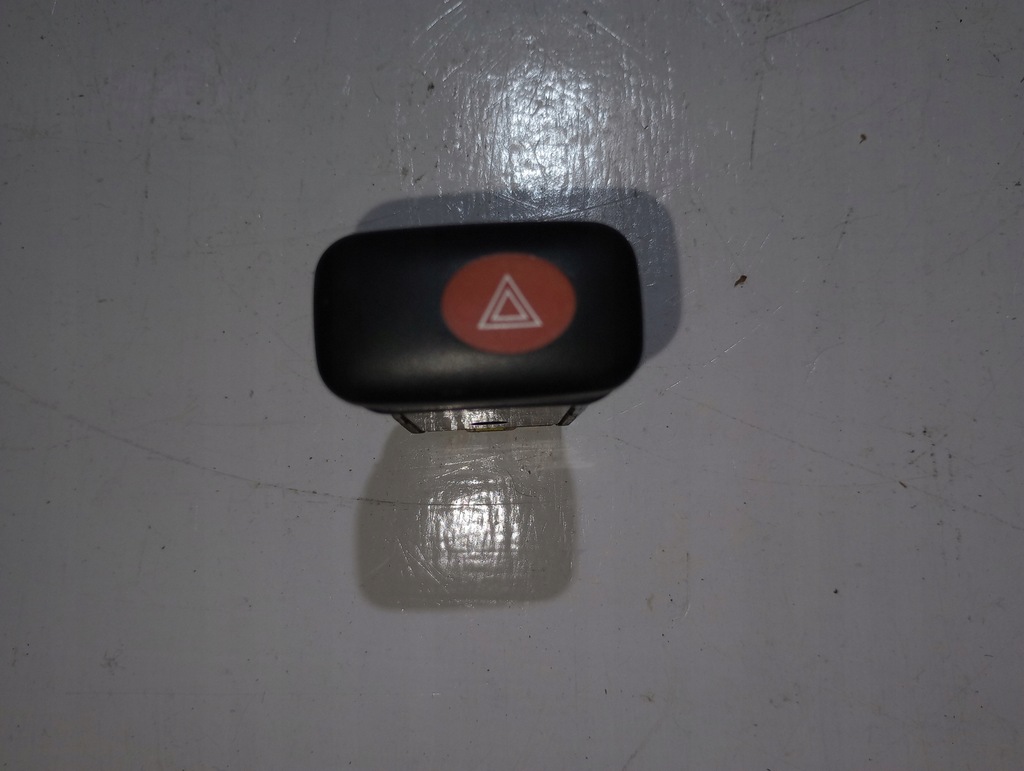 фото №1, Kia clarus переключатель света аварийных