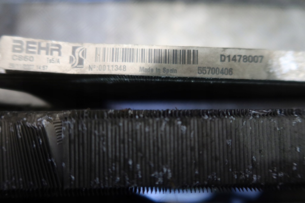 Opel corsa d радіатор радіатор води вентилятор перед ремінь передній 13256567 Зі Шроту