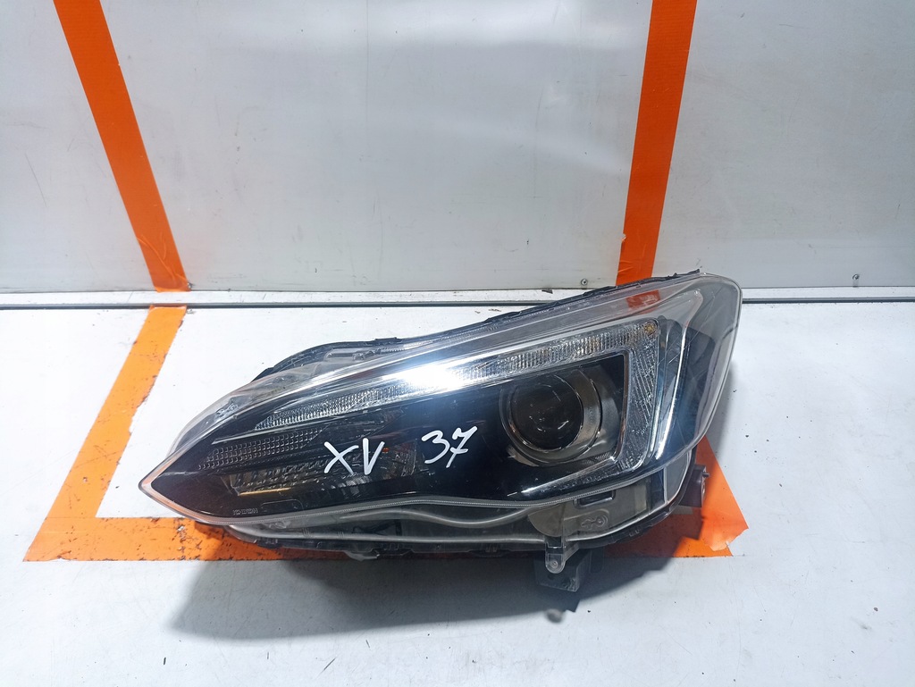 фото №1, Subaru xv lift лампа ліва передня 84002fl270 led