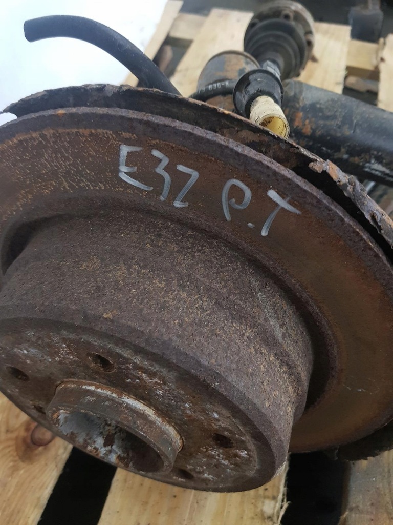 фото №9, Bmw 7 e32 3.5i ступиця привідний вал amortozator правий задня